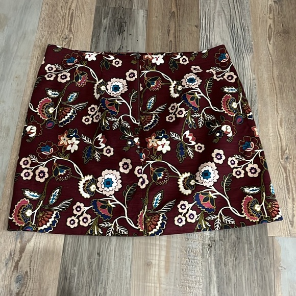 Loft Outlet Womens Skirt Pencil Red Floral Size 14 Floral Burgundy Skirt career - Picture 5 of 7